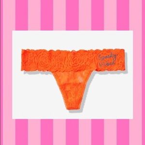 🎃Victoria’s Secret Pink So Soft Lace Thong